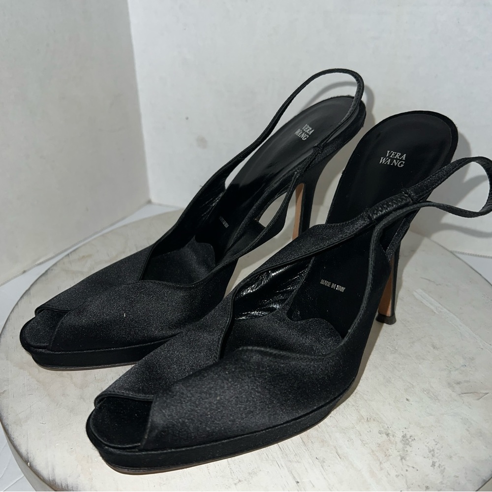 Vera Wang Slingback Satin Heels Peep Toe Black Italy Womens Size 38 / 8